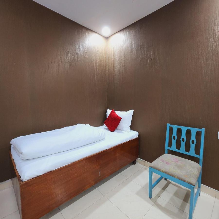 Hotel Royal Afghan New Delhi Eksteriør bilde