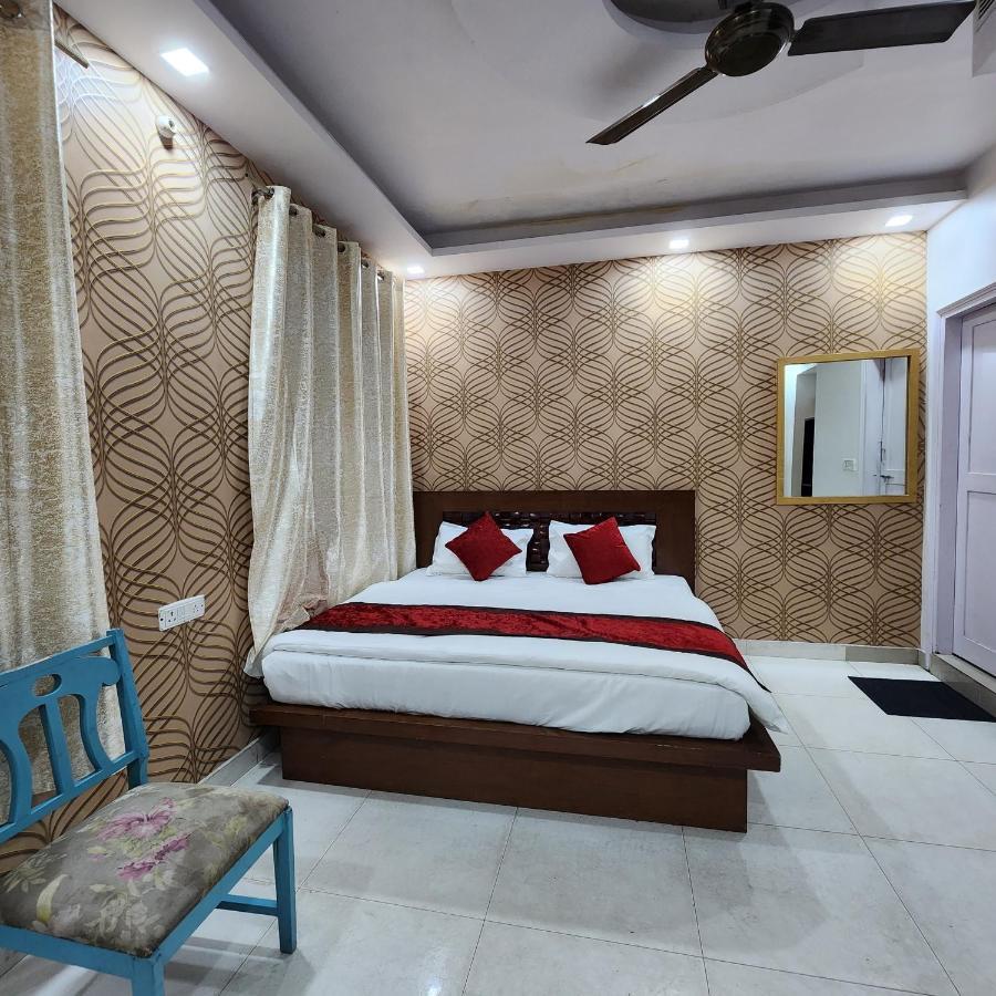 Hotel Royal Afghan New Delhi Eksteriør bilde